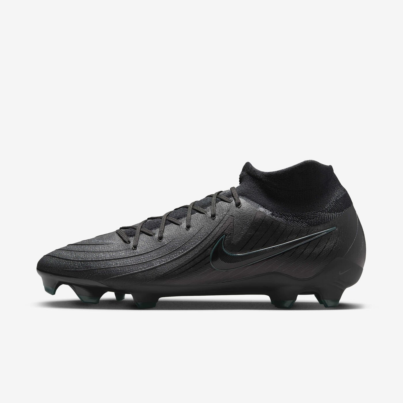 Phantom Luna 2 Pro Firm Ground Football Shoes